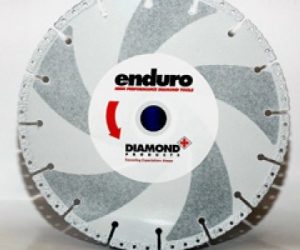 Rescue-blade-powers-through-thick-steel-plate-1