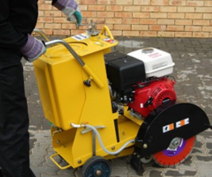 concrete floor saw