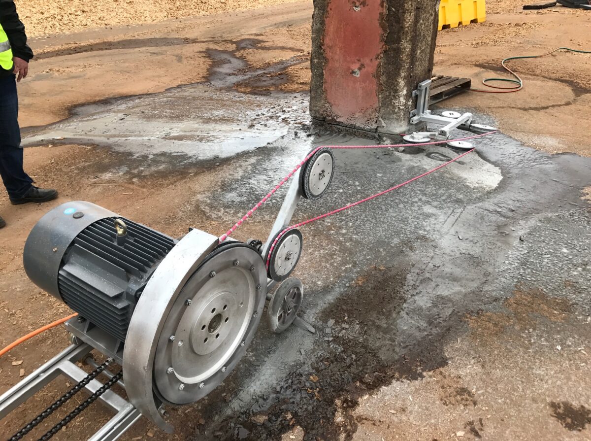 Electric Wire Saw DPC-15